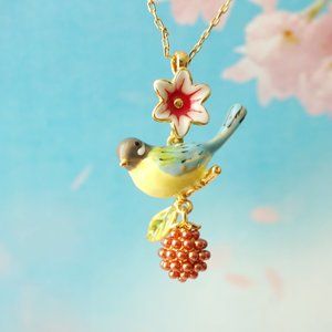 NWT  cute bird necklace Bill skinner